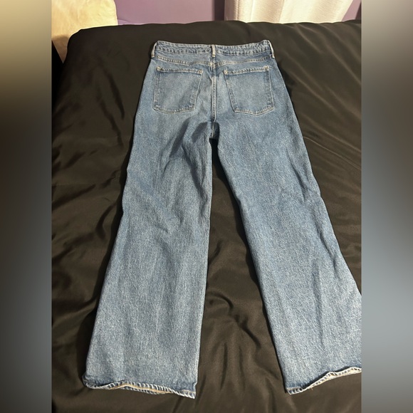 Old Navy Light Blue Distressed Straight Leg Jeans - Picture 3 of 3